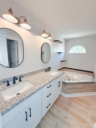 $2,200 | 161 Mirabelle Circle, Pensacola, FL 32514