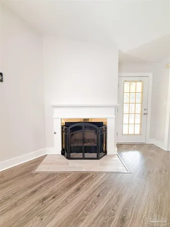 $2,200 | 161 Mirabelle Circle, Pensacola, FL 32514