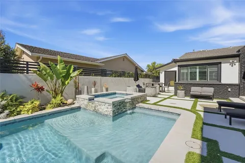 $2,950,000 | 2820 Vía De La Guerra, Palos Verdes Peninsula, CA 90274