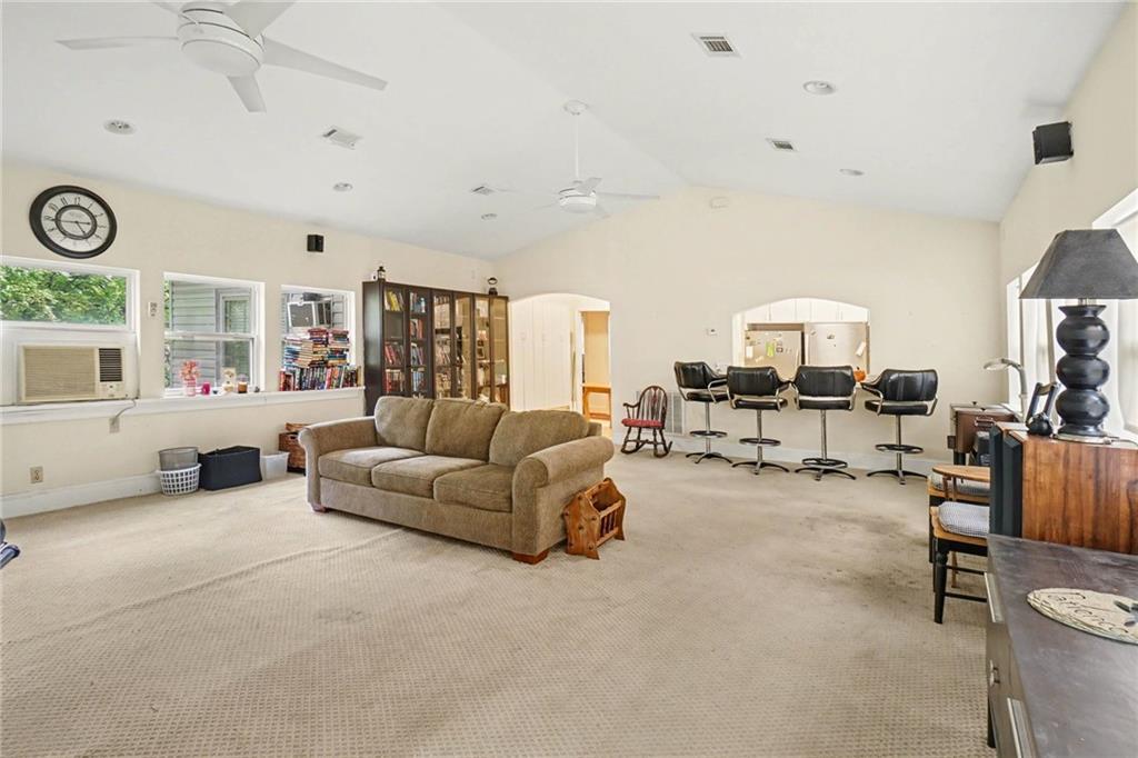 2088 East Roxboro Road Northeast Atlanta, GA 30324 - Photo 8 of 35