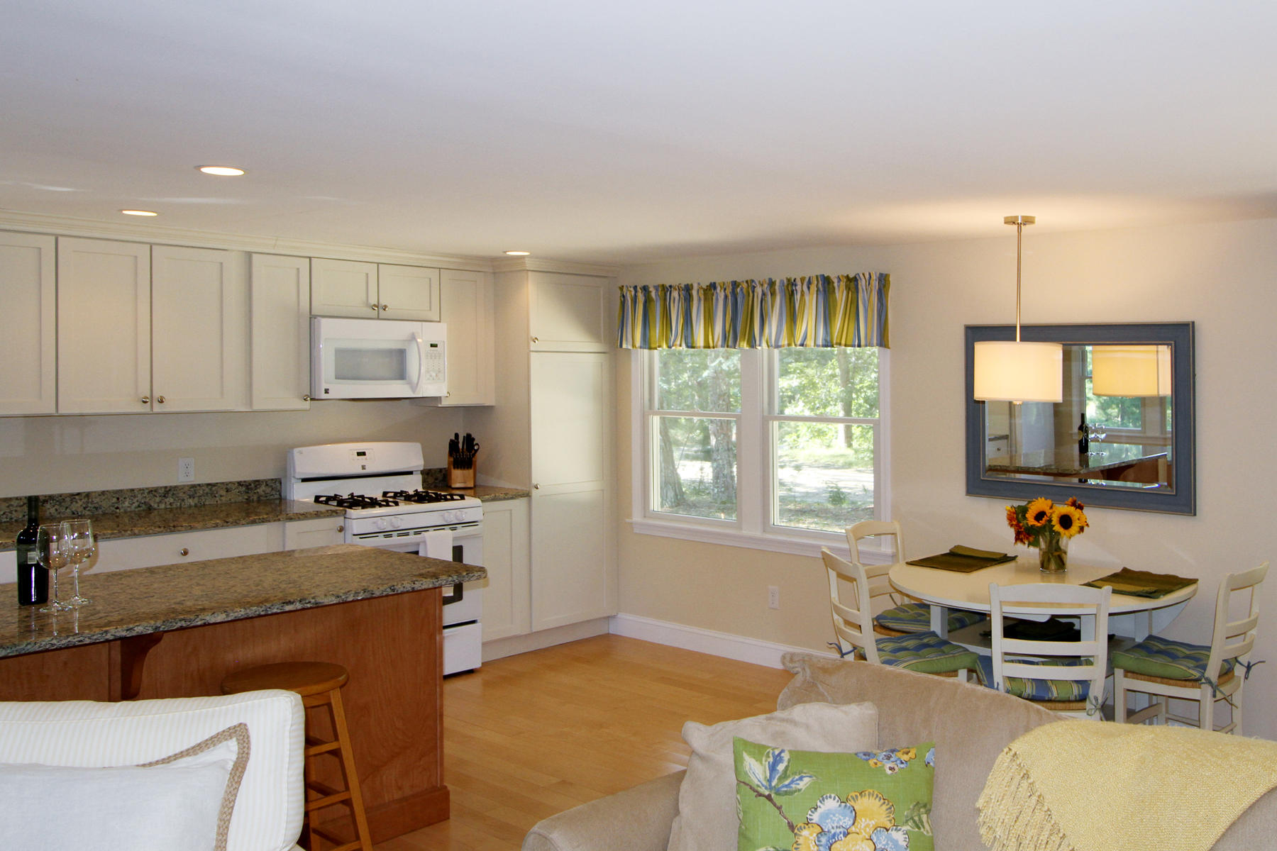 20 Maurice Road Eastham, MA 02642 - Photo 13 of 32 Living Areas