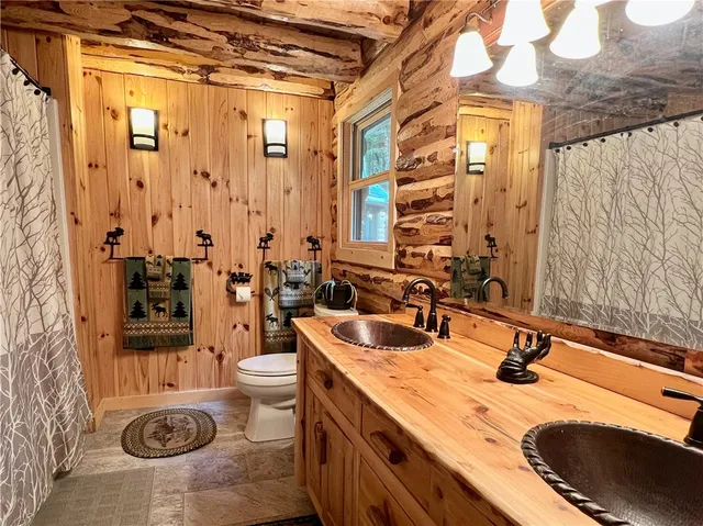 $855,000 | 125 Airport Road, Oneonta, NY 13820