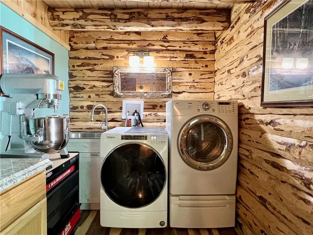 $855,000 | 125 Airport Road, Oneonta, NY 13820