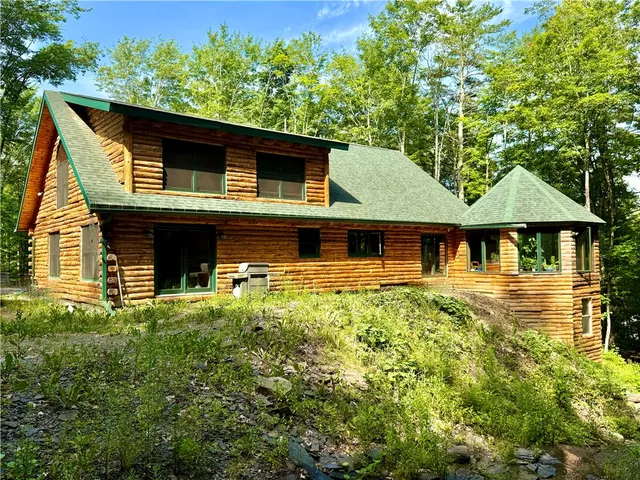 $855,000 | 125 Airport Road, Oneonta, NY 13820