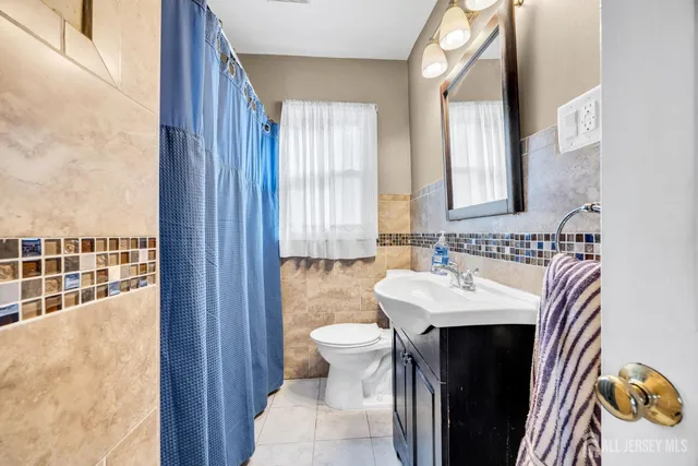 $425,000 | 16 Sharot Street, Carteret, NJ 07008