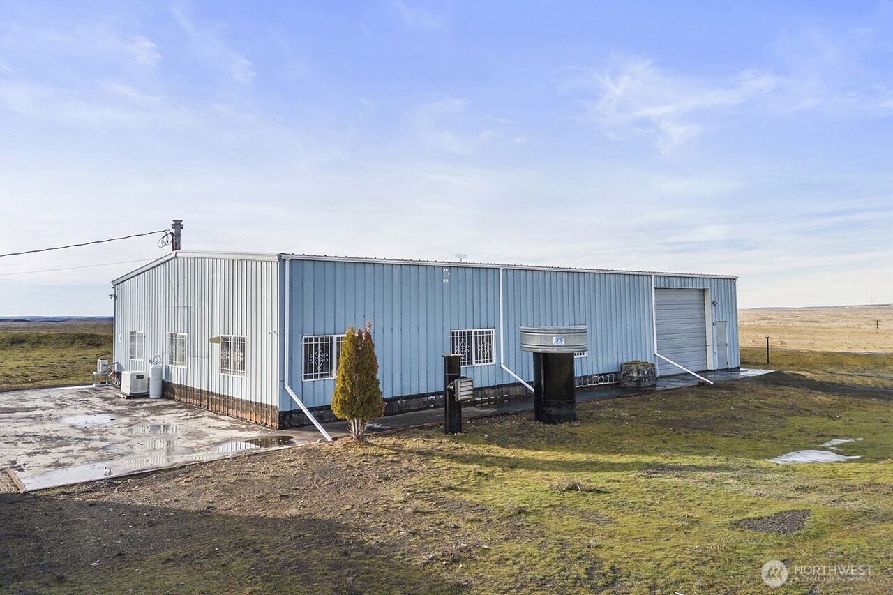 50342 Brown Road Sprague, WA 99032 - Photo 34 of 40