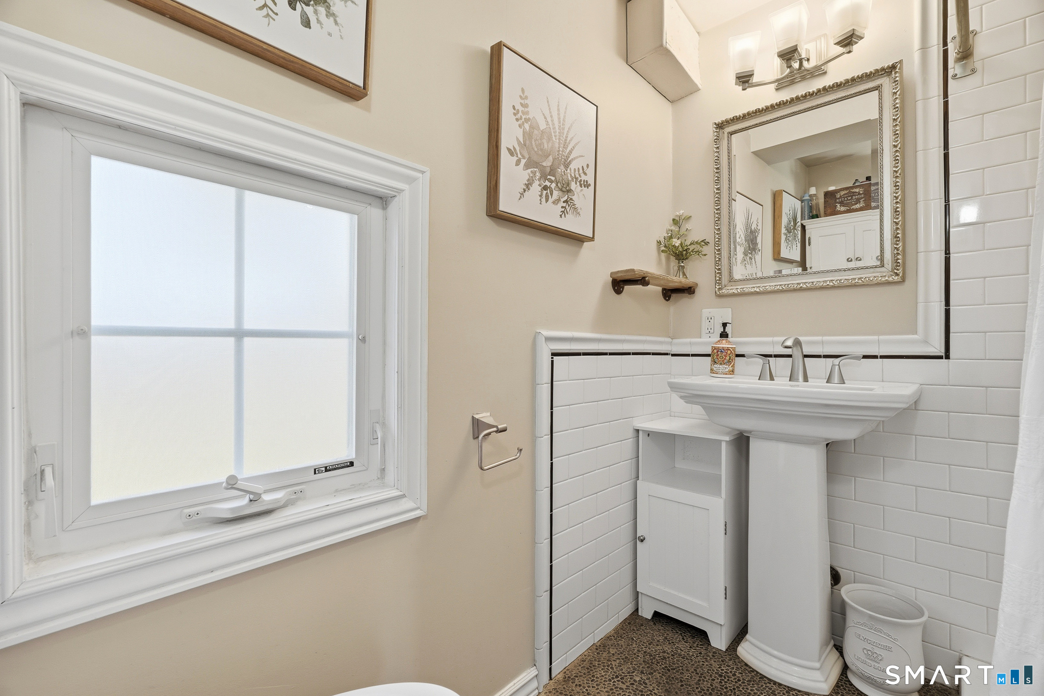 102 Scantic Road East Windsor, CT 06088 - Photo 20 of 40