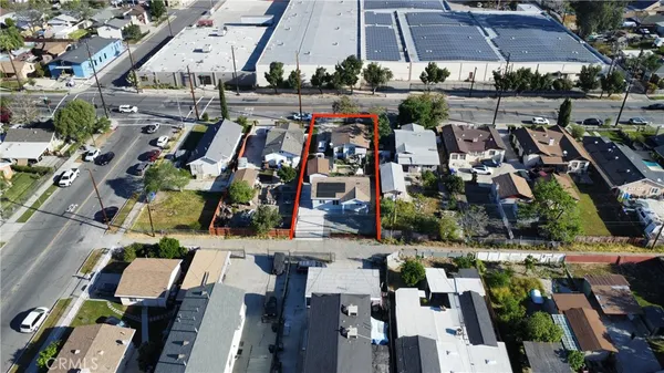 $2,100 | 1081 West Rialto Avenue, San Bernardino, CA 92410