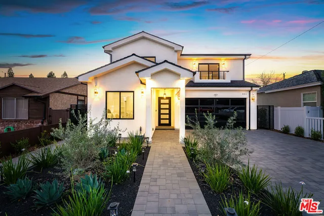 $2,700,000 | 421 North Catalina Street, Burbank, CA 91505