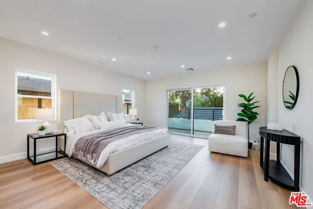 $2,700,000 | 421 North Catalina Street, Burbank, CA 91505