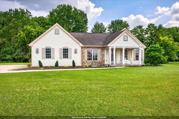 $474,900 | 4424 Harbor Village Drive, Omro, WI 54963