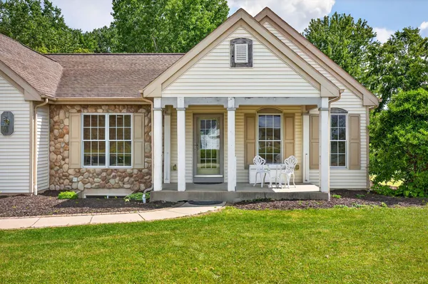 $474,900 | 4424 Harbor Village Drive, Omro, WI 54963