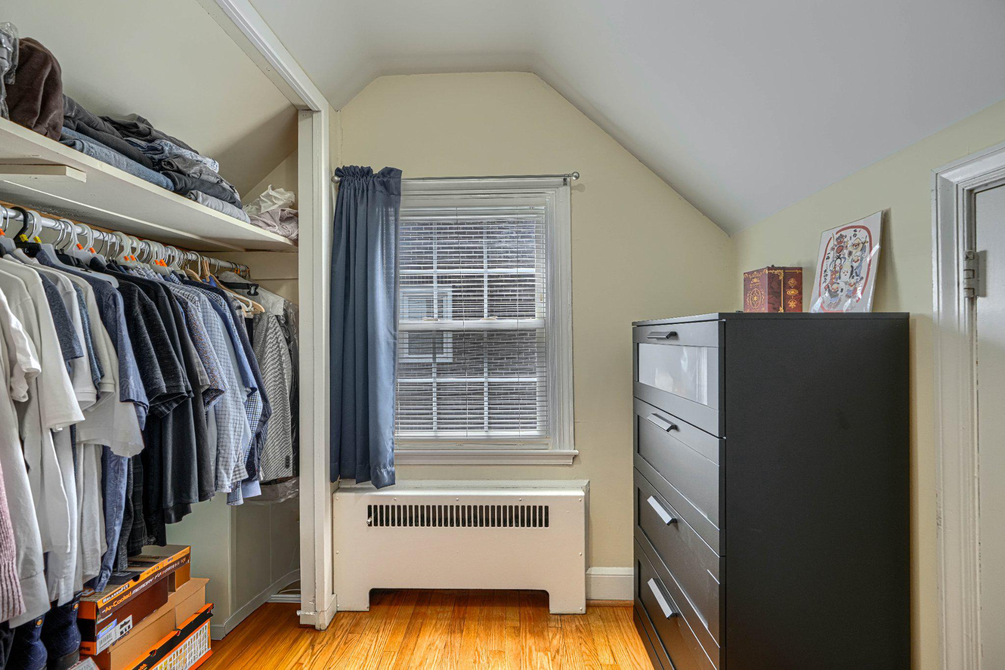 3006 Dunmore Road Dundalk, MD 21222 - Photo 35 of 56 Walk in Closet