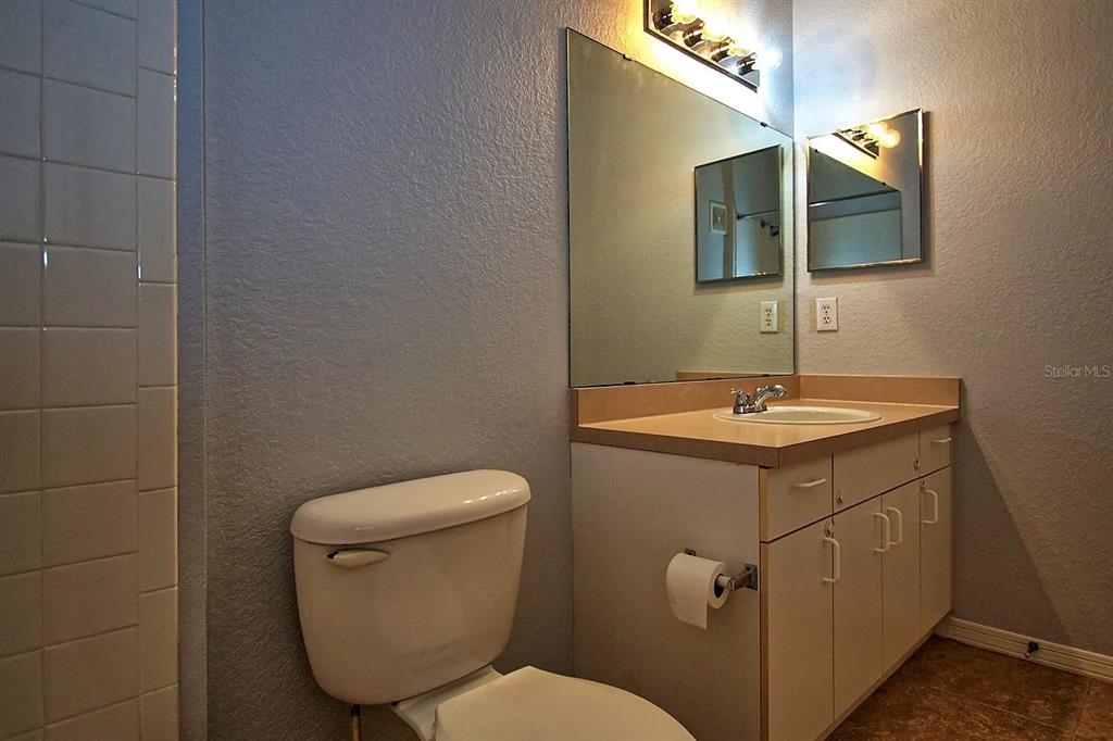 3615 Conroy Road, Unit 612 Orlando, FL 32839 - Photo 11 of 21 Gallery Image 11
