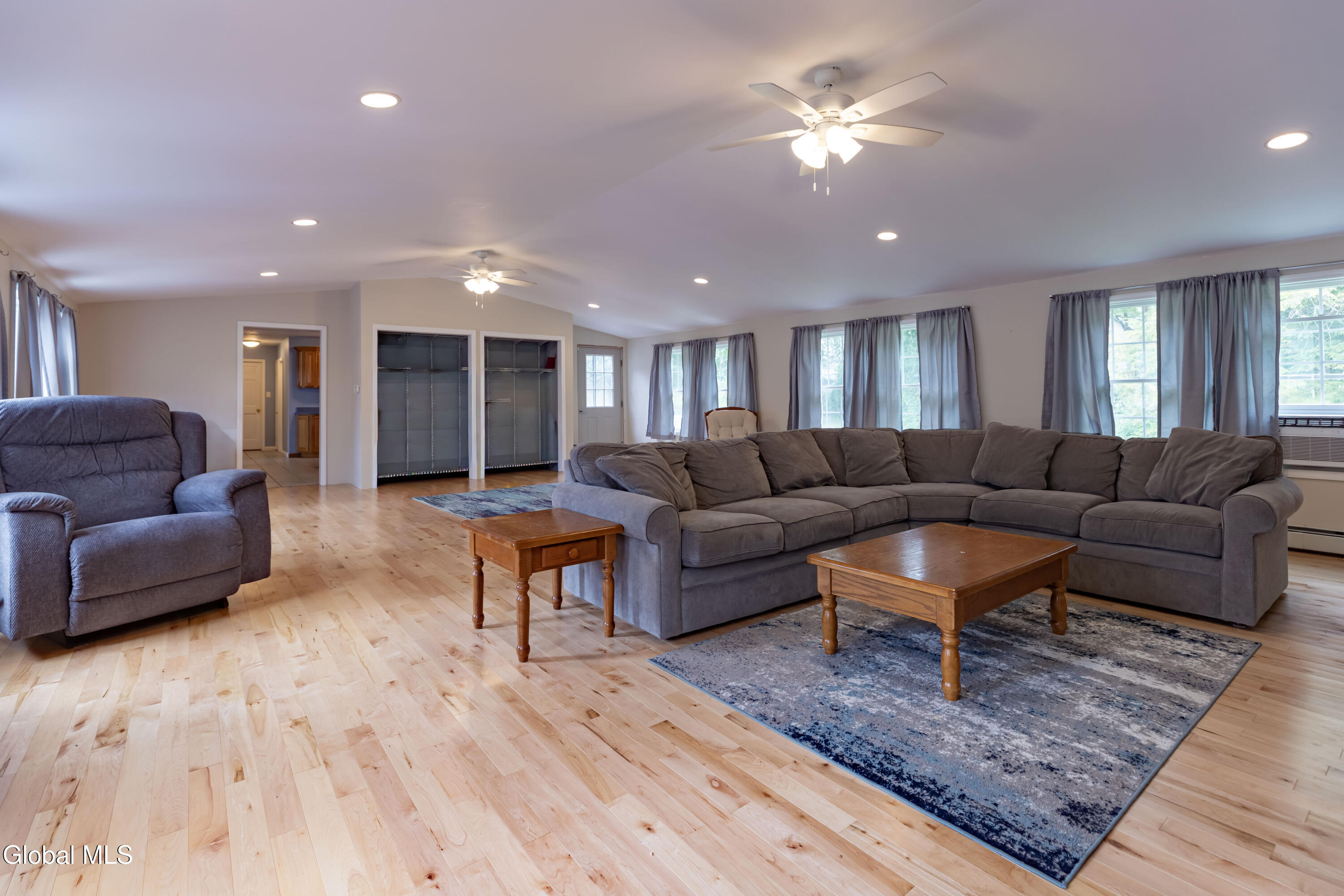 1443 Crescent Vischer Ferry Road Halfmoon, NY 12065 - Photo 14 of 31 RDP 25-0830 1443 Crescent Vischer Ferry