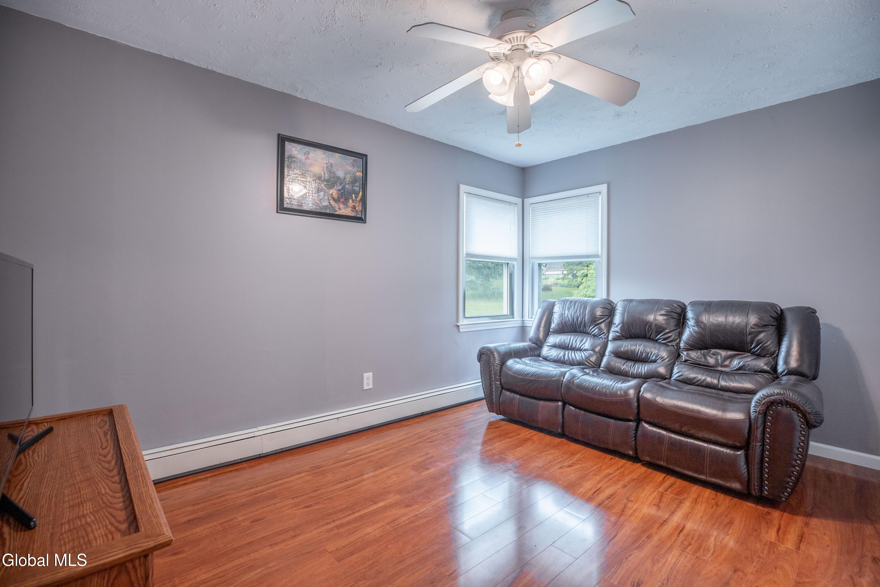 1443 Crescent Vischer Ferry Road Halfmoon, NY 12065 - Photo 17 of 31 RDP 25-0830 1443 Crescent Vischer Ferry