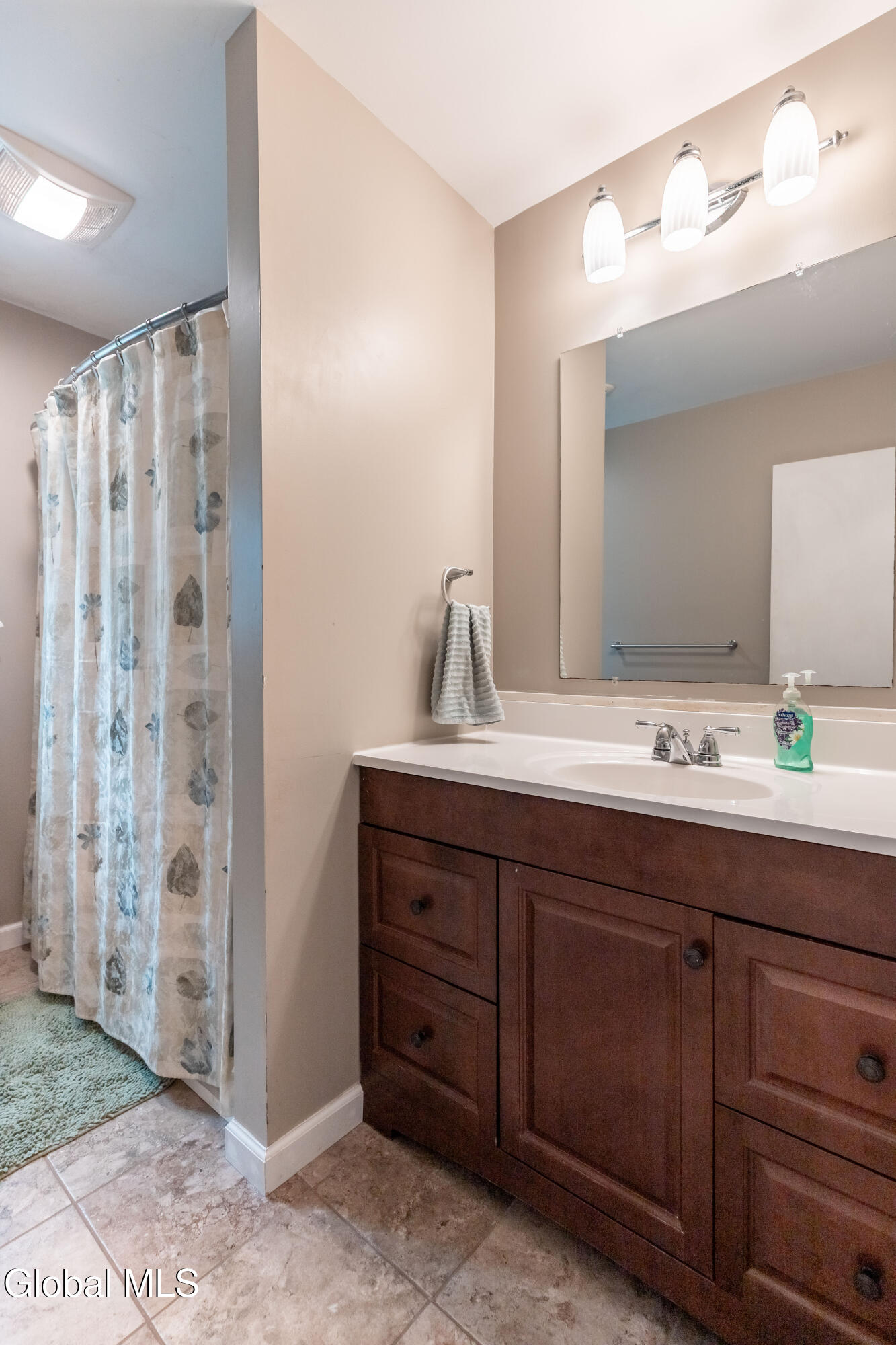 1443 Crescent Vischer Ferry Road Halfmoon, NY 12065 - Photo 19 of 31 RDP 25-0830 1443 Crescent Vischer Ferry