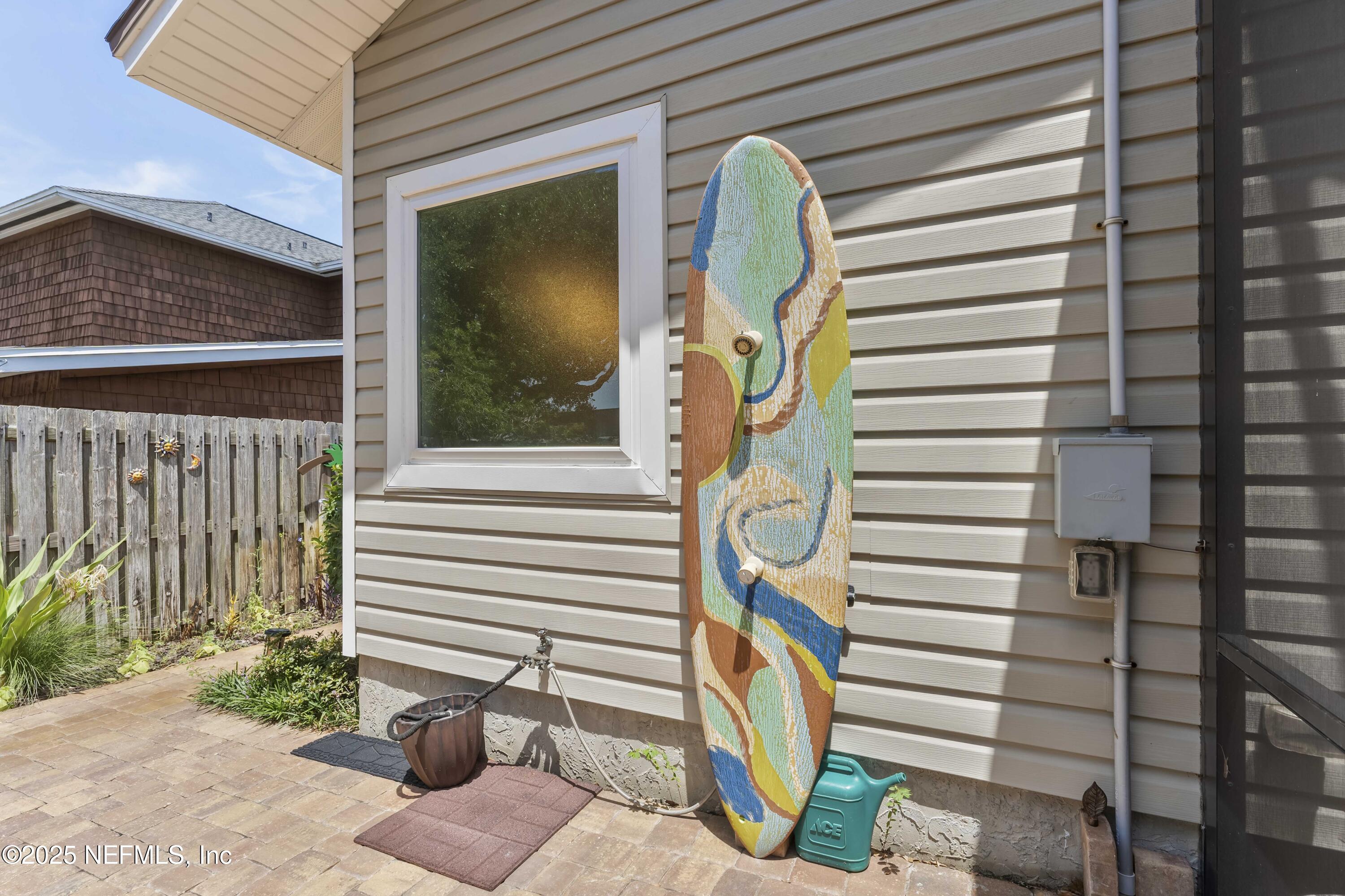 1844 Ocean Grove Drive Atlantic Beach, FL 32233 - Photo 23 of 34 Outdoor Shower