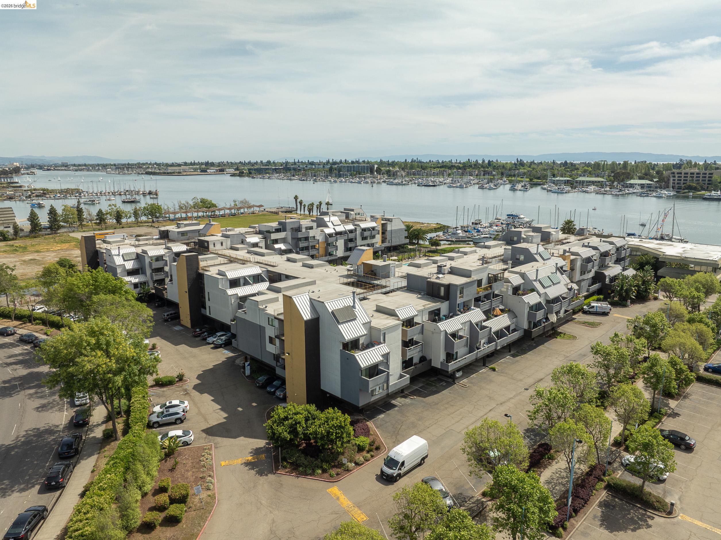 1 Embarcadero, Unit 353 Oakland, CA 94607 - Photo 42 of 55