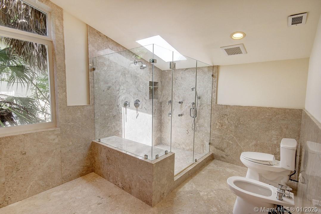 13724 Southwest 92nd Court Miami, FL 33176 - Photo 20 of 32