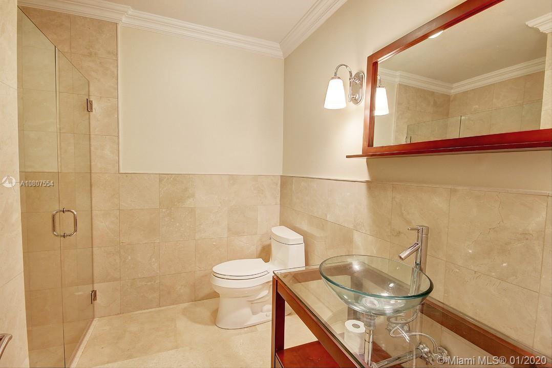 13724 Southwest 92nd Court Miami, FL 33176 - Photo 27 of 32