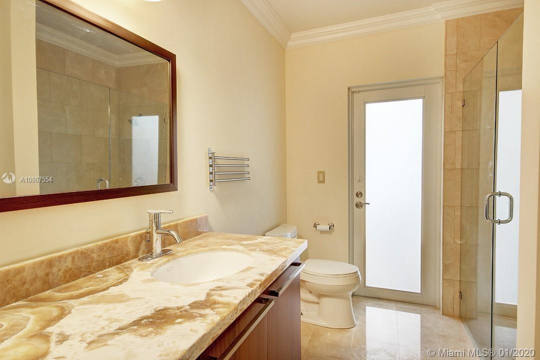 13724 Southwest 92nd Court Miami, FL 33176 - Photo 30 of 32