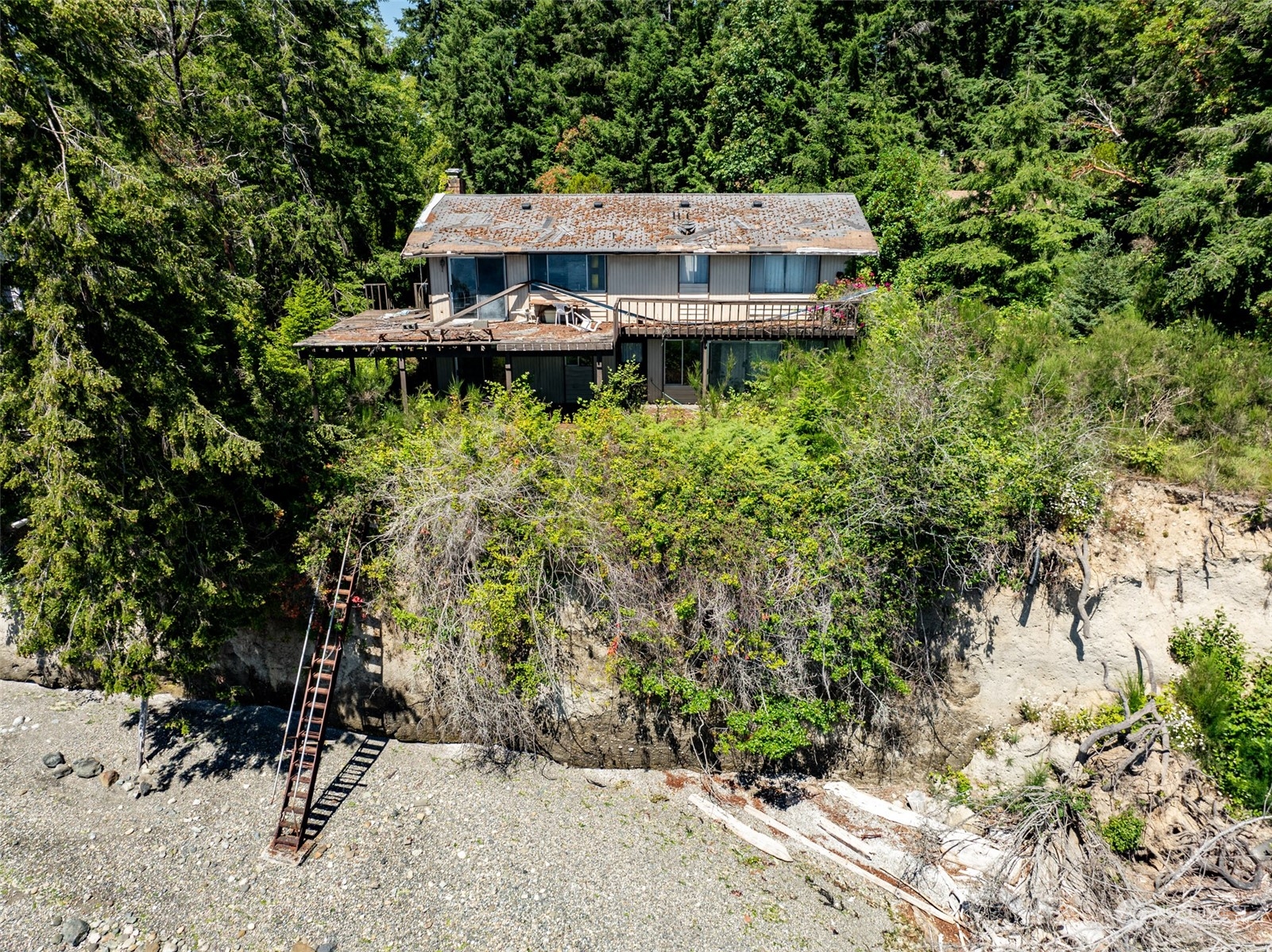 723 East Stretch Island Road South Grapeview, WA 98546 - Photo 5 of 25 Gallery Image 5