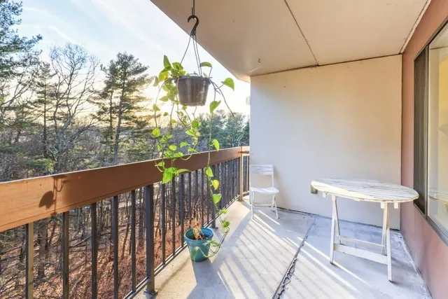 $500,000 | 1550 Worcester Road, Unit 621, Framingham, MA 01702