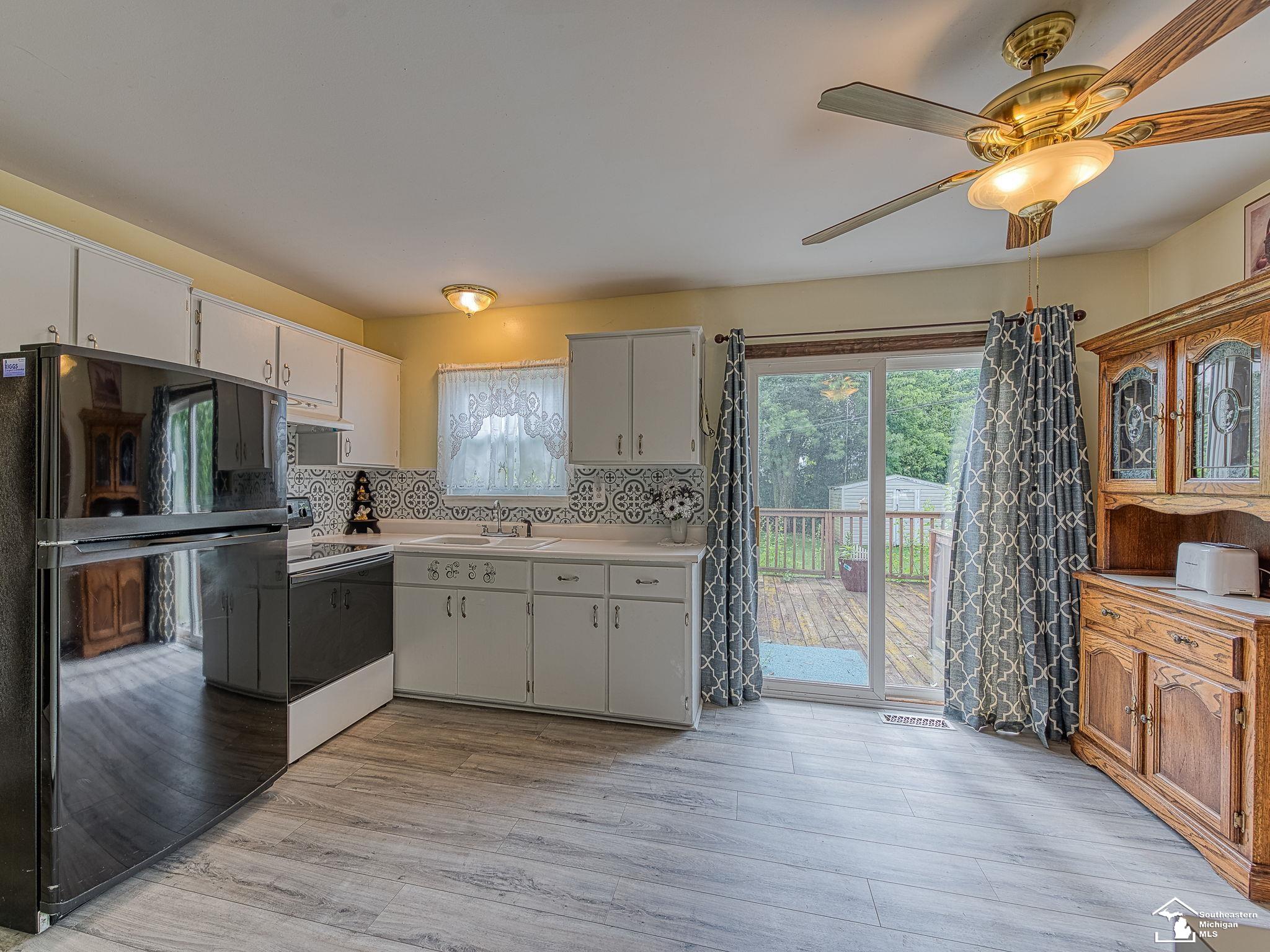 1856 Sheick Road Monroe, MI 48162 - Photo 7 of 25