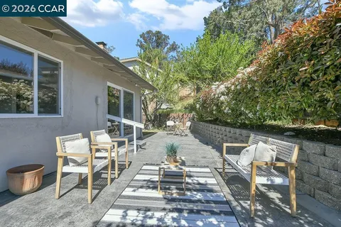 $950,000 | 6 Windhaven Court, Pleasant Hill, CA 94523