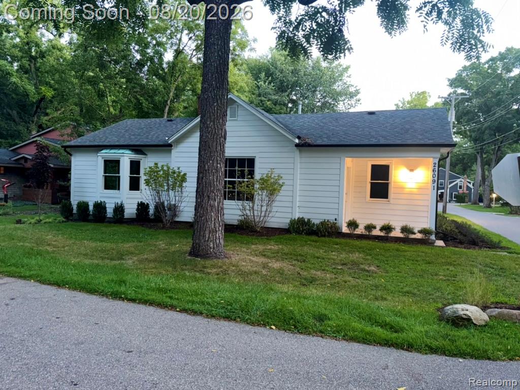 26091 German Mill Road Franklin, MI 48025 - Photo 3 of 28 Gallery Image 3
