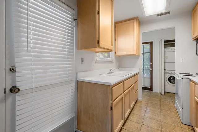 $314,900 | 6827 Shiloh Court, Stockton, CA 95219