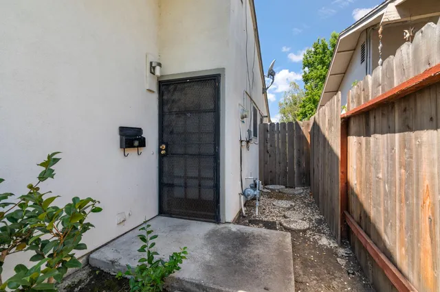 $314,900 | 6827 Shiloh Court, Stockton, CA 95219