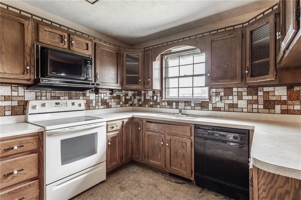 21 East Stop 13 Road Indianapolis, IN 46227 - Photo 9 of 29 Gallery Image 9