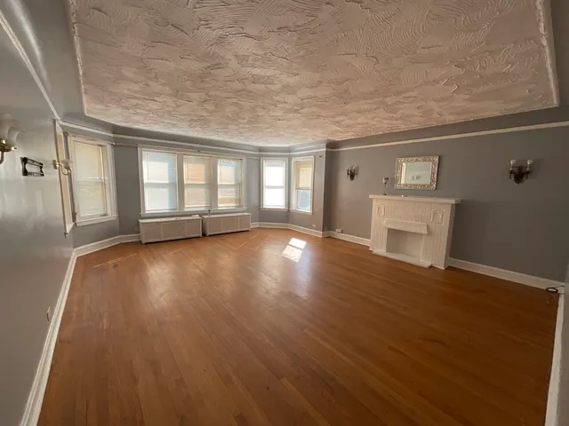 $2,000 | 148 North Mason Avenue, Unit 3A, Chicago, IL 60644