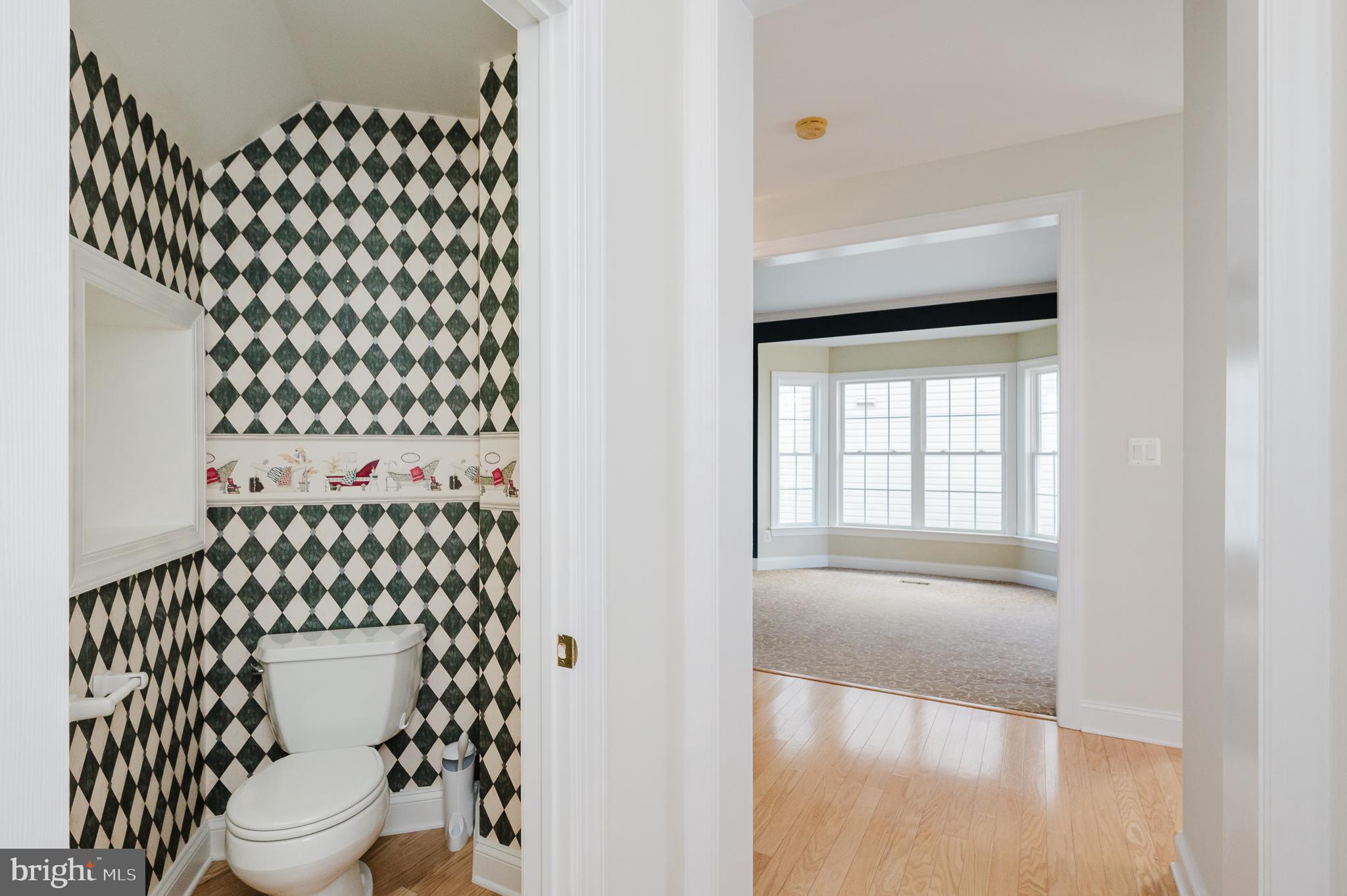 130 Fallston Meadow Court Fallston, MD 21047 - Photo 17 of 80 Main level powder room