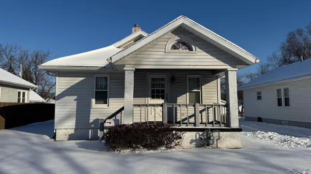 $149,900 | 2020 East Blackford Avenue, Evansville, IN 47714