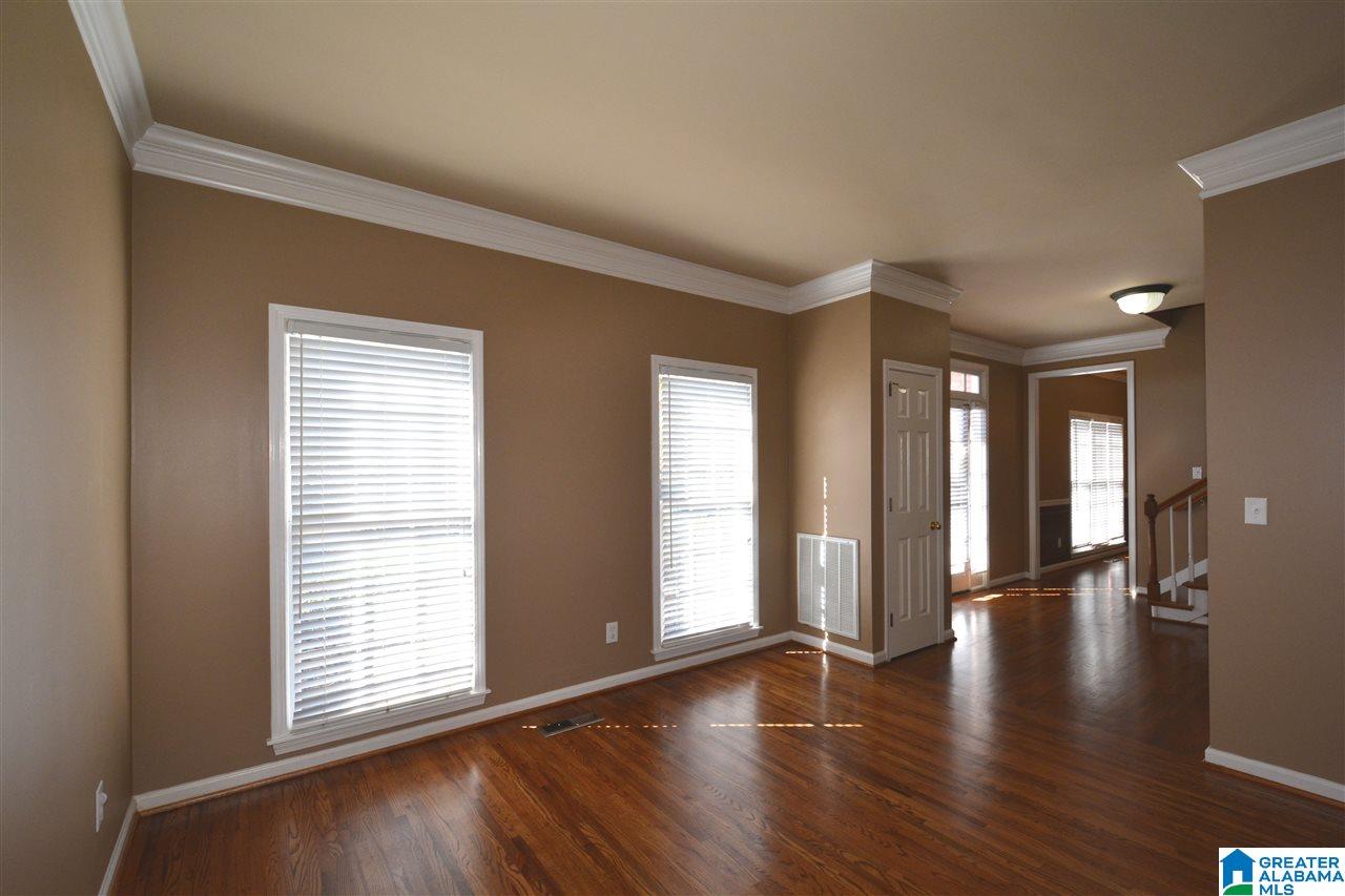 3004 Piper Way Birmingham, AL 35244 - Photo 3 of 30