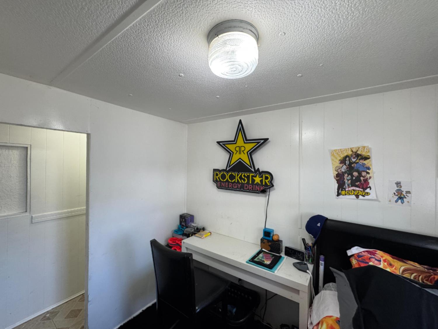 1781 Franklin Road, Unit 36 Yuba City, CA 95993 - Photo 8 of 12 a view of a workspace