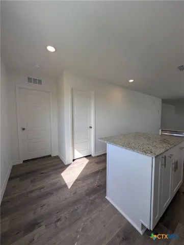 $2,195 | 862 Bluegrass Point, New Braunfels, TX 78130