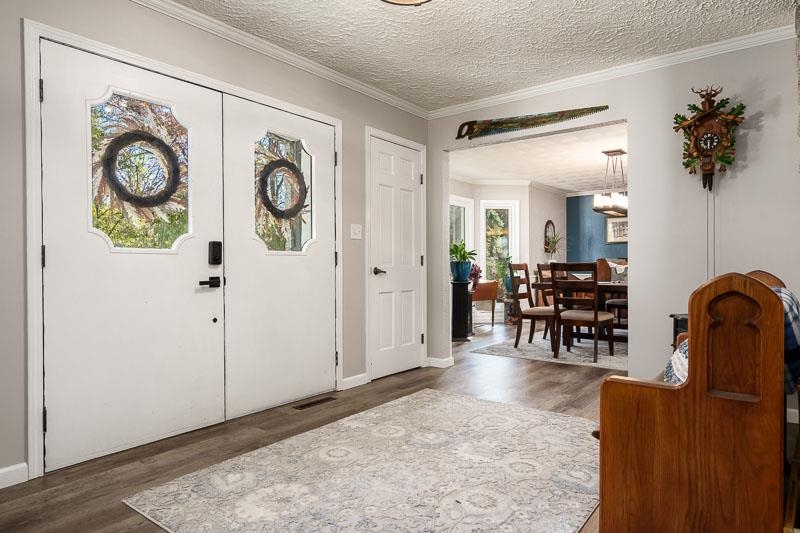 11948 Southgate Road Roscoe, IL 61073 - Photo 3 of 73