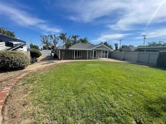 $4,495 | 657 West 14th Street, Upland, CA 91786