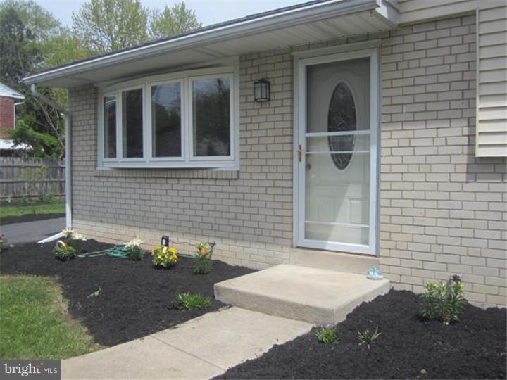 225 South Pennell Road Media, PA 19063 - Photo 4 of 25 Gallery Image 4