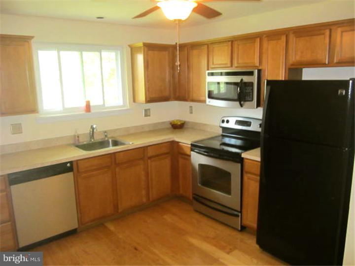 225 South Pennell Road Media, PA 19063 - Photo 9 of 25 Kitchen