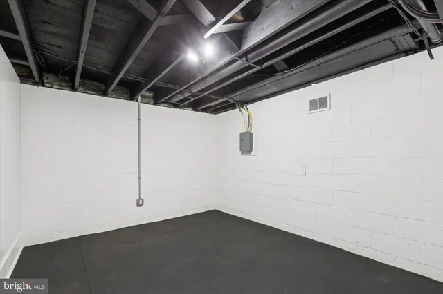 $3,995 | 227 Autumn Drive, Exton, PA 19341