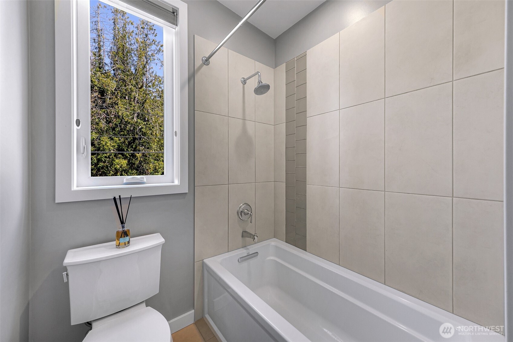 4333 Southwest Trenton Street Seattle, WA 98136 - Photo 31 of 39 Gallery Image 31