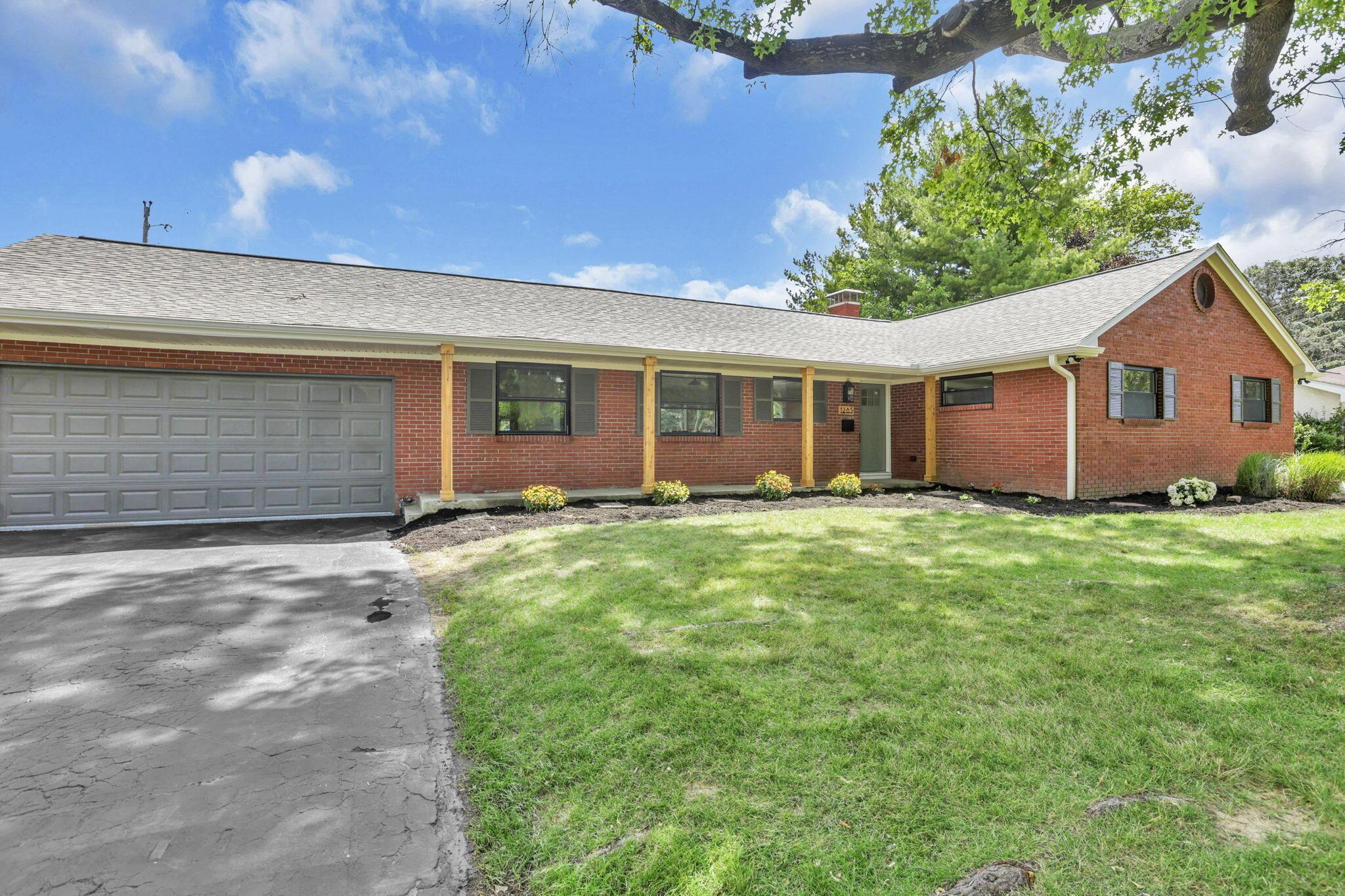 1285 Kingsgate Road Columbus, OH 43221 - Photo 50 of 50 5-web-or-mls-4E7A9121