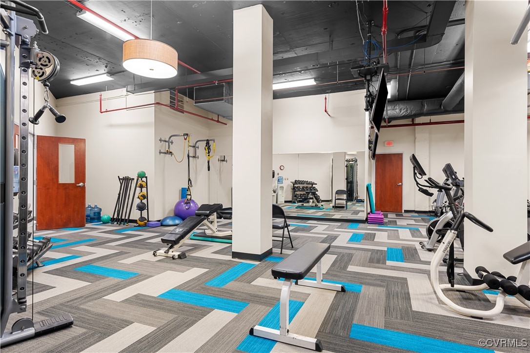413 Stuart Circle, Unit PLD Richmond, VA 23220 - Photo 40 of 47 a room with gym equipment