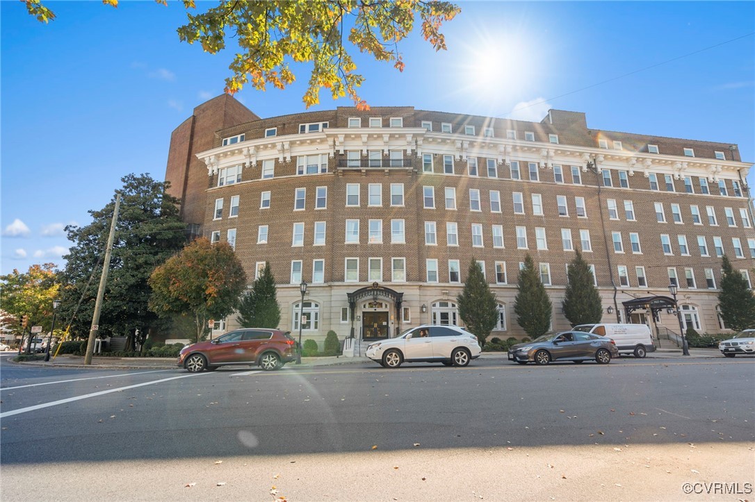 413 Stuart Circle, Unit PLD Richmond, VA 23220 - Photo 47 of 47 a building view