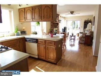 45 Stratford Road Southampton, NJ 08088 - Photo 6 of 11 Kitchen